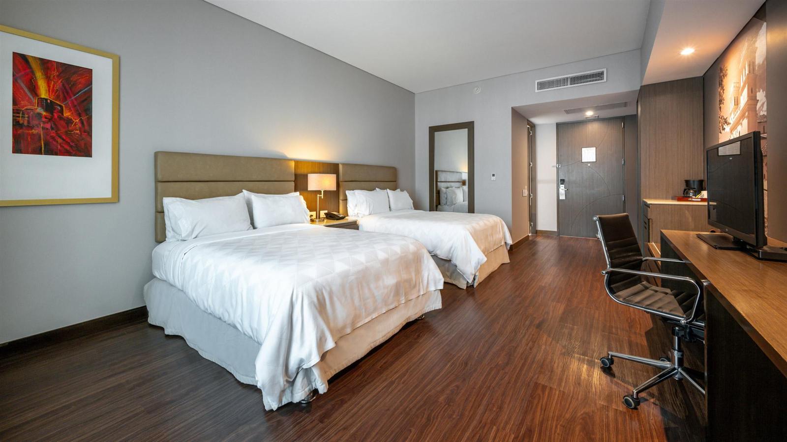Habitaci&oacute;n king del hotel